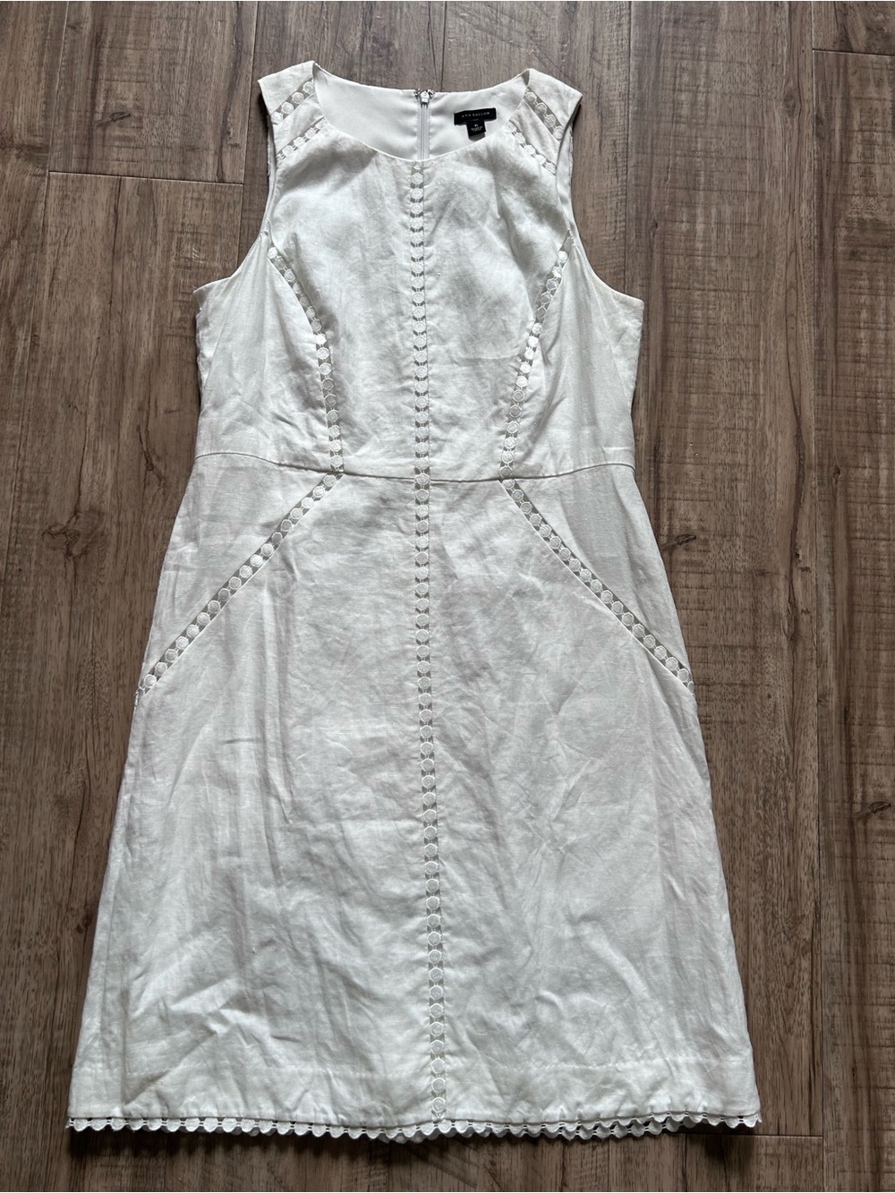 100% linen Ann Taylor White Eyelet embroidered Sheath Dress summer boho neutral